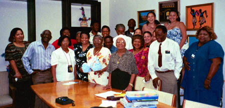 25-group-pose.JPG (33466 bytes)