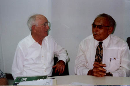 lhanc25-2men.JPG (19876 bytes)